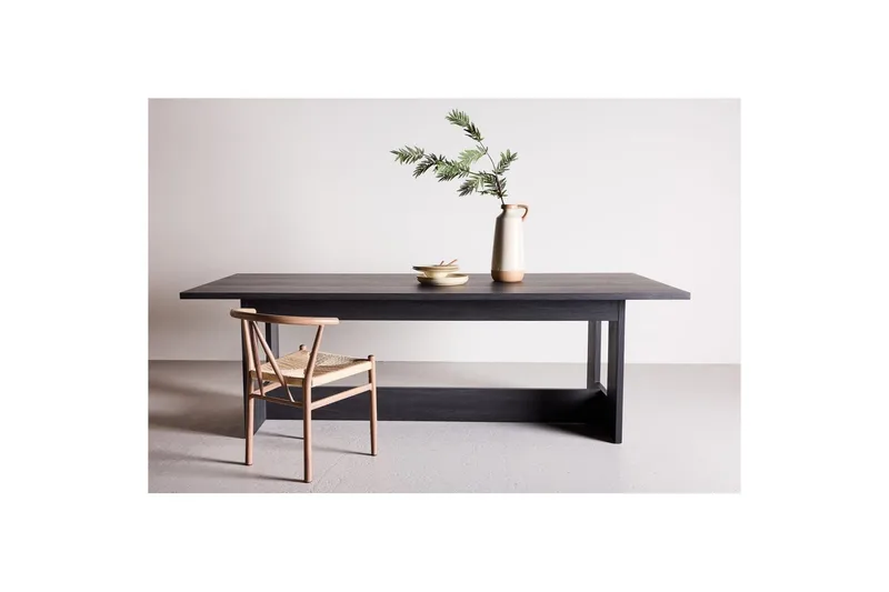 Milly Ruokapöytä 235X100 Cm - Musta - Huonekalut - Pöytä & ruokailuryhmä - Ruokapöydät & keittiön pöydät