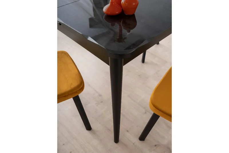 Morin Ruokapöytä 130 cm Suorakulmainen - Musta - Huonekalut - Pöytä & ruokailuryhmä - Ruokapöydät & keittiön pöydät