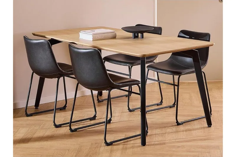 Motona Ruokailuryhmä 160 Cm + 4 Romia Ruokailutuolia, Musta/Ruskea