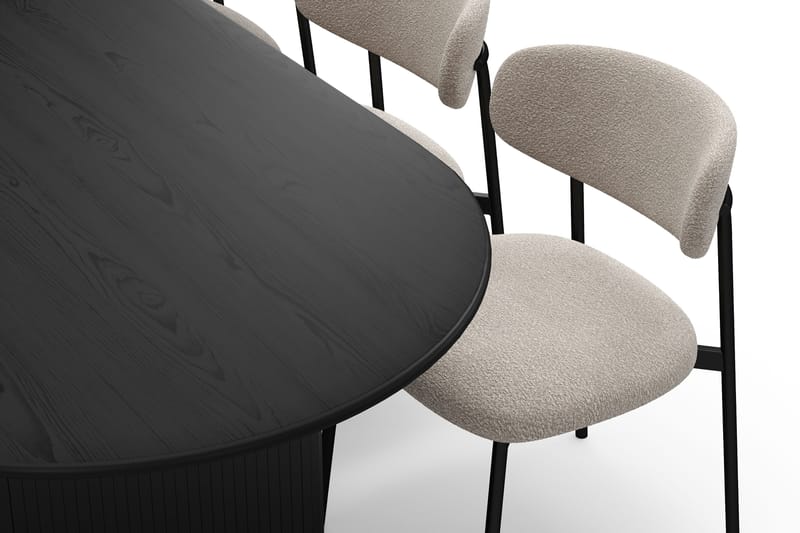 Noira Soikea Ruokapöytä 220 cm 6 Lucy Ruokatuolia - Musta / Greige Bouclé / Metallijalat Musta - Huonekalut - Pöytä & ruokailuryhmä - Ruokailuryhmä