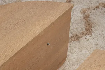 Nordum Sohvapöytä 90x90 cm - Tammi - Huonekalut - Pöytä & ruokailuryhmä - Apupöytä & sivupöytä - Sarjapöytä