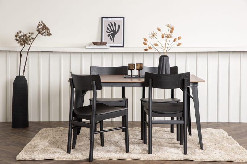 Ochovi-ruokapöytä 140 cm ja 4 Montros-ruokatuolia