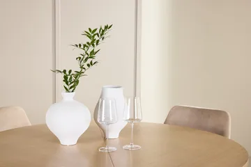 Oval matgrupp Venture Home Beige Vitputsad 4st - Huonekalut - Pöytä & ruokailuryhmä - Ruokailuryhmä