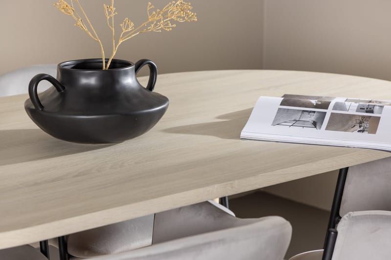 Oval matgrupp Venture Home Grå Vitputsad 4st - Huonekalut - Pöytä & ruokailuryhmä - Ruokailuryhmä