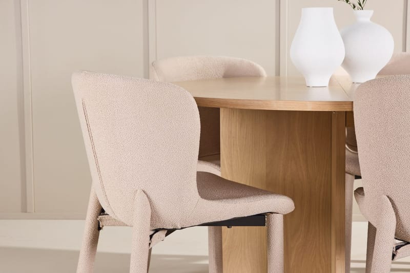 Oval matgrupp Venture Home - Huonekalut - Pöytä & ruokailuryhmä - Ruokailuryhmä