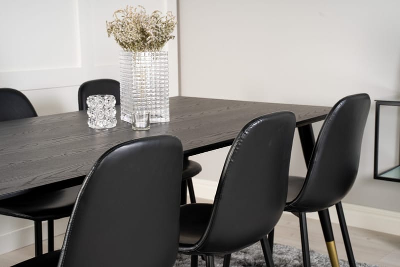 Rektangulär matgrupp Venture Home - Huonekalut - Pöytä & ruokailuryhmä - Ruokailuryhmä