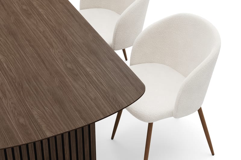 Richeto Ruokailuryhmä, jossa 4 Greya Ruokatuolia käsinojilla - Savustettu Tammi/Valkoinen Bouclé - Huonekalut - Pöytä & ruokailuryhmä - Ruokailuryhmä