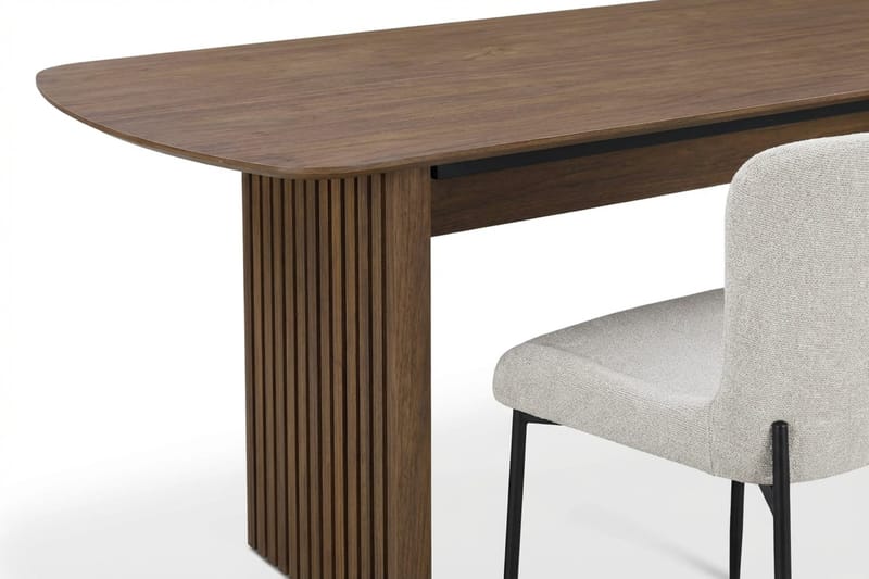 Richeto Ruokailuryhmä Savutammi 180 cm ja 4 Elsie Ruokatuolia - Savutammi/Valkoinen - Huonekalut - Pöytä & ruokailuryhmä - Ruokailuryhmä