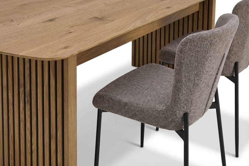 Richeto Ruokailuryhmä Tammi 180 cm ja 6 Elsie Ruokatuolia - Tammi/Harmaa - Huonekalut - Pöytä & ruokailuryhmä - Ruokailuryhmä