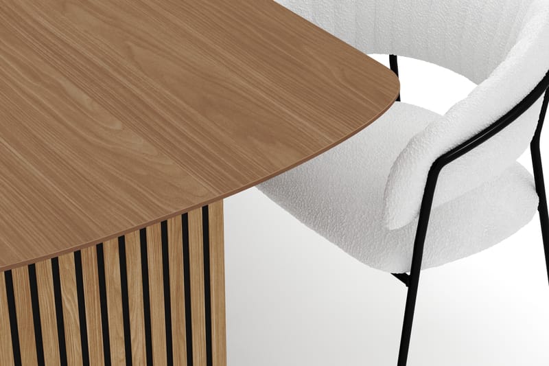 Richeto Ruokapöytä 210 cm ja 6 Karol Ruokatuolia - Luonnollinen viimeistely / Valkoinen Bouclé - Huonekalut - Pöytä & ruokailuryhmä - Ruokailuryhmä