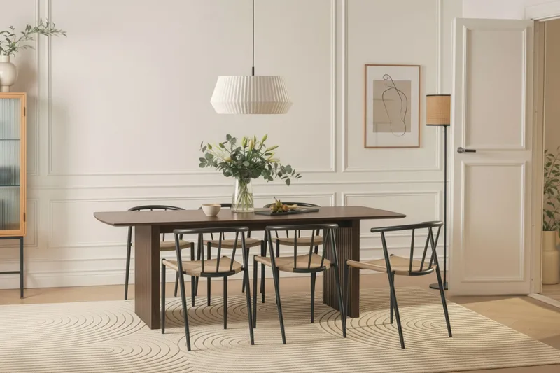 Richeto Ruokapöytä 240 cm 6 Winston Ruokatuolilla - Savutammi / Beige / Metallijalat Musta - Huonekalut - Pöytä & ruokailuryhmä - Ruokailuryhmä