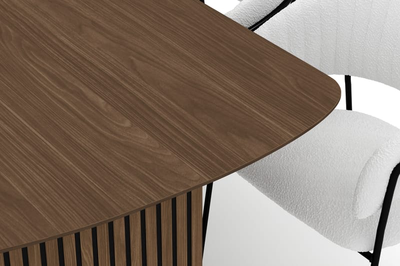 Richeto Ruokapöytä 240 cm ja 8 Karol Ruokatuolia - Savutammi / Valkoinen Bouclé - Huonekalut - Pöytä & ruokailuryhmä - Ruokailuryhmä