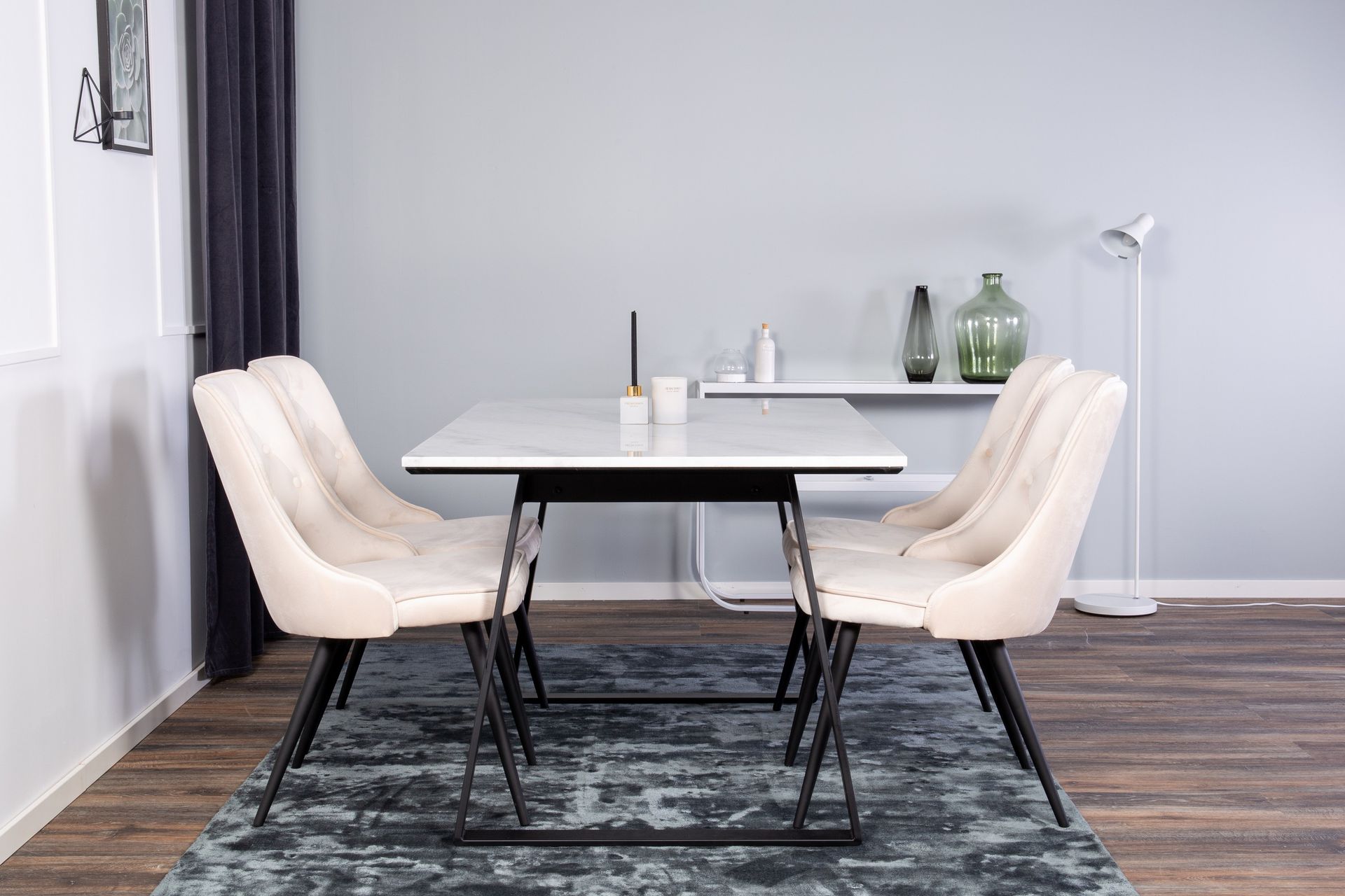 Ruokailuryhmä Estelle 140 cm Suorakulmainen 4 Velvet Tuolia - Beige - Huonekalut - Pöytä & ruokailuryhmä - Ruokailuryhmä