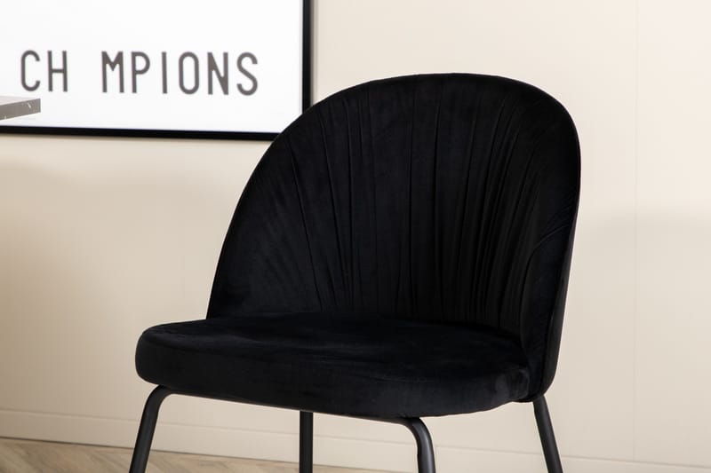 Ruokailuryhmä Marbs 110 cm Pyöreä 4 Wrinkles Tuolia - Musta - Huonekalut - Pöytä & ruokailuryhmä - Ruokailuryhmä