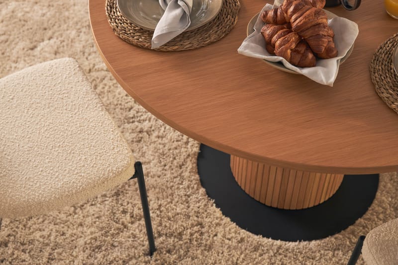 Noira Ruokapöytä 120 cm Pähkinä Pyöreä 4 Gemmiano Ruokatuolia - Ruskea - Huonekalut - Pöytä & ruokailuryhmä - Ruokailuryhmä