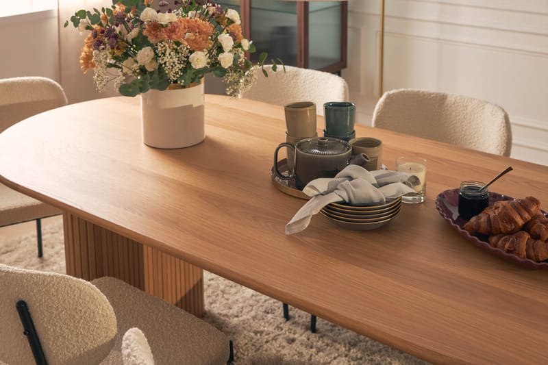 Noira Ruokapöytä 220 cm Tammi 6 Gemmiano Ruokatuolia - Tammi - Huonekalut - Pöytä & ruokailuryhmä - Ruokailuryhmä