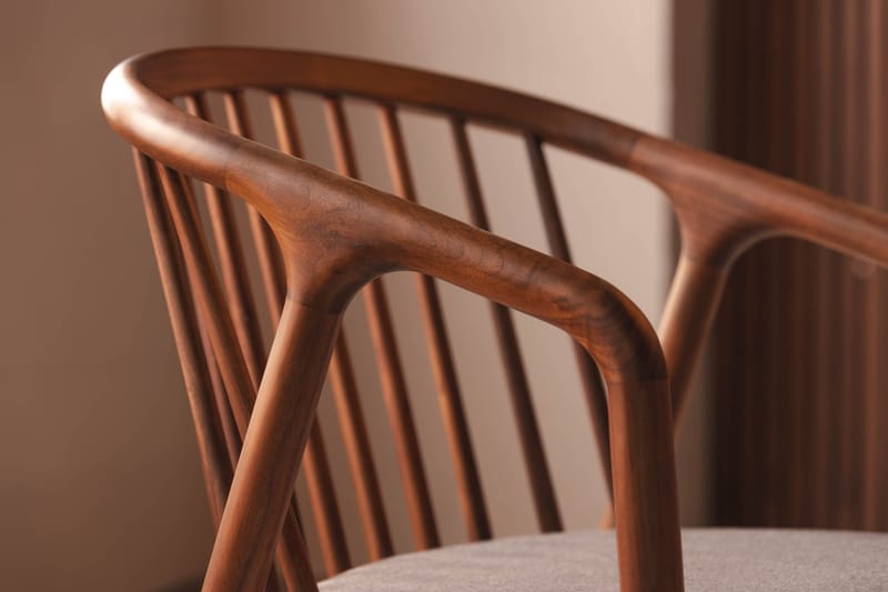 Noira Ruokaryhmä 120 cm Pyöreä Ruokapöytä 4 Noira Tuolia - Pähkinä - Huonekalut - Pöytä & ruokailuryhmä - Ruokailuryhmä