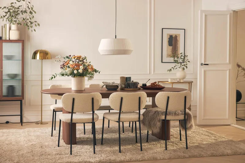 Noira Soikea Ruokapöytä 220 cm Pähkinä 6 Gemmiano Ruokatuolia - Ruskea/Pähkinä - Huonekalut - Pöytä & ruokailuryhmä - Ruokailuryhmä