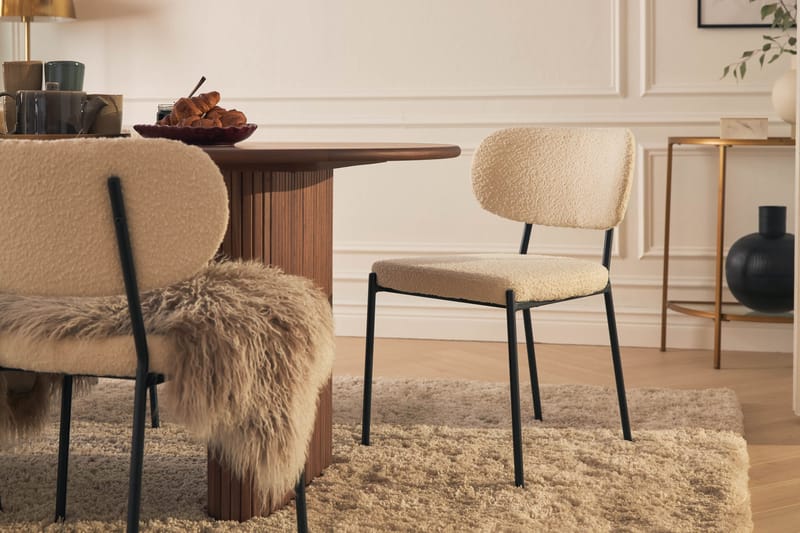 Noira Soikea Ruokapöytä 220 cm Pähkinä 6 Gemmiano Ruokatuolia - Ruskea/Pähkinä - Huonekalut - Pöytä & ruokailuryhmä - Ruokailuryhmä