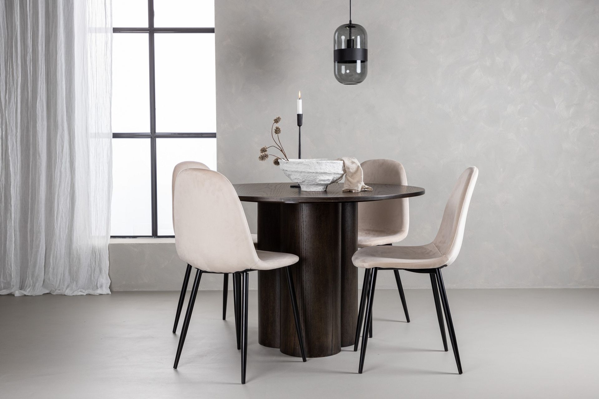 Ruokailuryhmä Olivia 110 cm Pyöreä 4 Post Tuolia - Beige - Huonekalut - Pöytä & ruokailuryhmä - Ruokailuryhmä