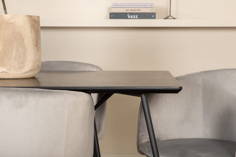 Pippi matbord med 6st Berit matstol Venture Home Black - Huonekalut - Pöytä & ruokailuryhmä - Ruokailuryhmä