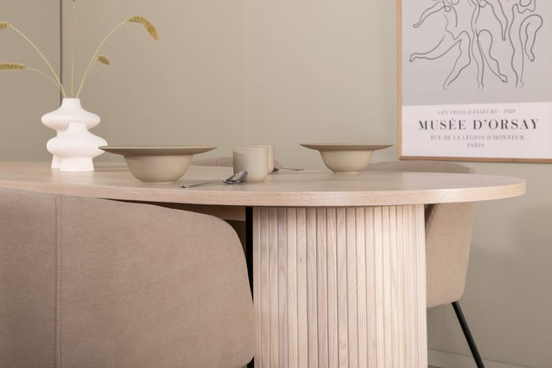 Ruokailuryhmä Cinaba 200 cm Soikea sis. 4 Beraid tuolia - Beige / Musta - Huonekalut - Pöytä & ruokailuryhmä - Ruokailuryhmä
