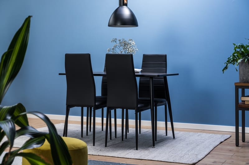 Ruokailuryhmä Jaunita 120 cm 4 Naira tuolia - Ruskea/Musta - Huonekalut - Pöytä & ruokailuryhmä - Ruokailuryhmä