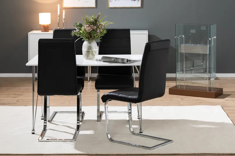 Ruokailuryhmä Kranstull 120 cm 4 Jack tuolia - Valkoinen/Musta PU/Kromi - Huonekalut - Pöytä & ruokailuryhmä - Ruokailuryhmä