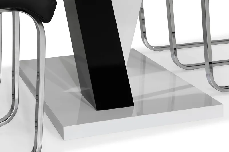 Ruokailuryhmä Mendoza 140 cm 4 Jack tuolia - Valkoinen/Musta/Musta PU/Kromi - Huonekalut - Pöytä & ruokailuryhmä - Ruokailuryhmä