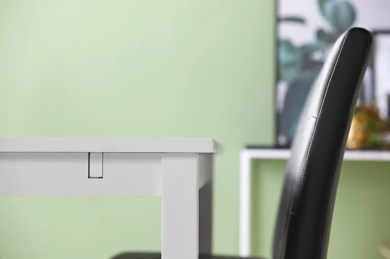 Ruokailuryhmä Octavia 180 cm Jatkettava 6 Leo tuolia - Valkoinen/Musta - Huonekalut - Pöytä & ruokailuryhmä - Ruokailuryhmä