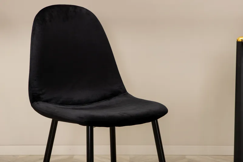 Ruokailuryhmä Trym 190 cm sis 6 Tommy tuolia - Musta - Huonekalut - Pöytä & ruokailuryhmä - Ruokailuryhmä