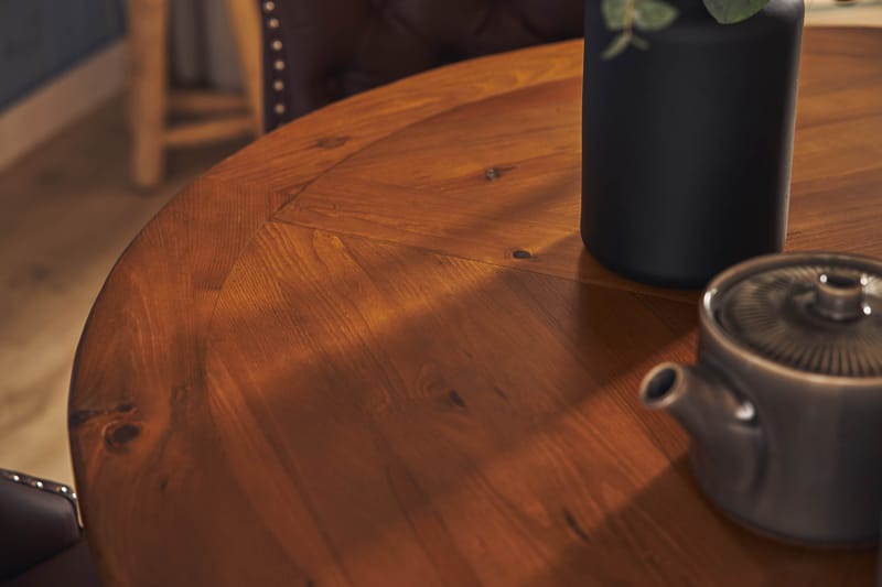 Ruokailuryhmä Yorkshire 120 cm Pyöreä 4 Lossmen tuolia Keino - Ruskea - Huonekalut - Pöytä & ruokailuryhmä - Ruokailuryhmä