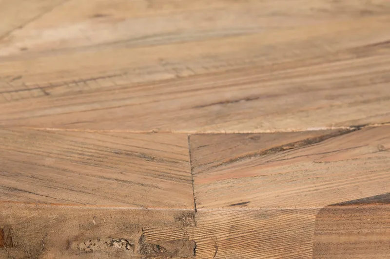 Ruokailuryhmä Yorkshire 150 cm Pyöreä 4 Hermione tuolia - Vintage Jalava/Valk/Musta PU - Huonekalut - Pöytä & ruokailuryhmä - Ruokailuryhmä