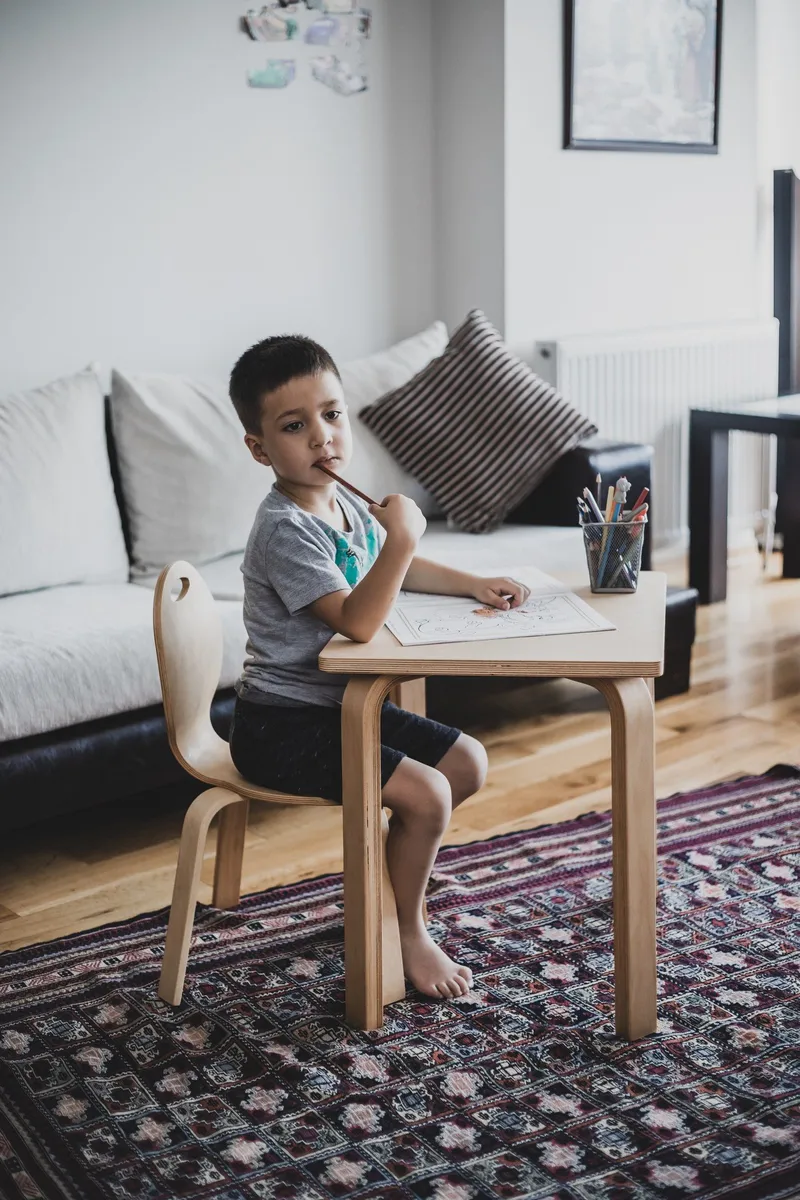 Table & Chairs Set (3 Pieces) Hanah Home - Huonekalut - Pöytä & ruokailuryhmä - Ruokailuryhmä