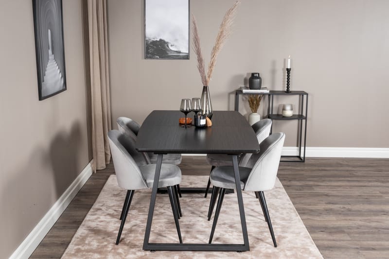 Ruokailuryhmä Venture Home Inca-jatkettava ruokailuryhmä 160 cm suorakaiteen muotoinen, sisältää 4 Velvet-tuolia Musta/Vaaleanharmaa - Huonekalut - Pöytä & ruokailuryhmä - Ruokailuryhmä