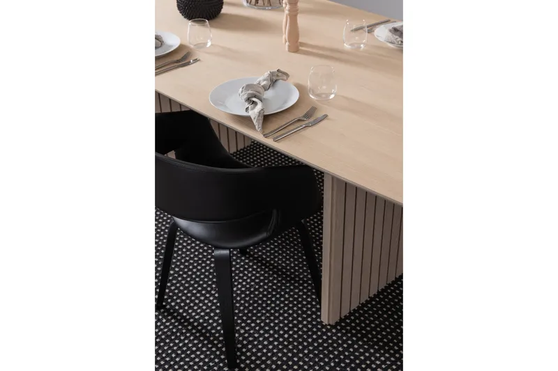 Ruokapöytä Saku 220x105 cm - Valkoinen - Huonekalut - Pöytä & ruokailuryhmä - Ruokapöydät & keittiön pöydät