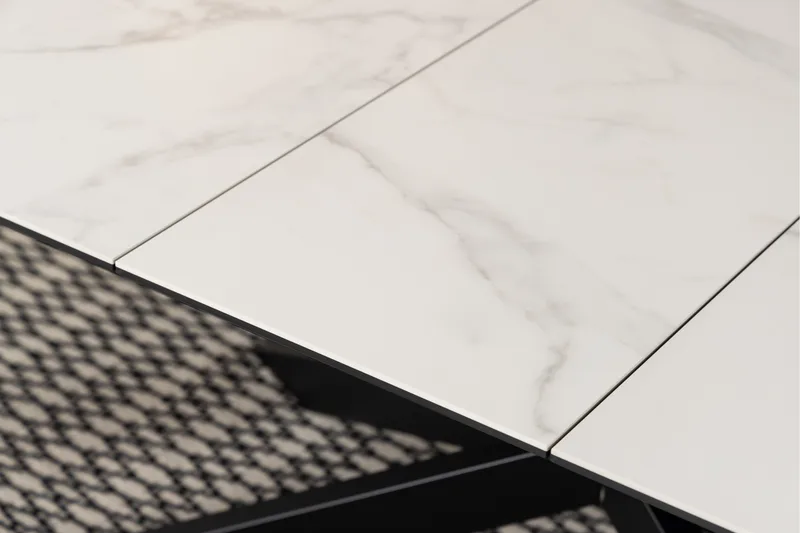 Ruokapöytä Salupa 240x100 cm - Valkoinen - Huonekalut - Pöytä & ruokailuryhmä - Ruokapöydät & keittiön pöydät