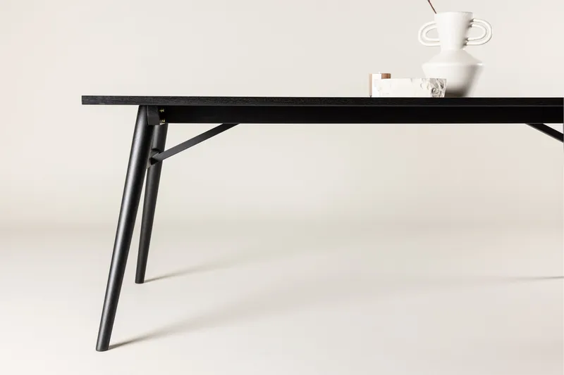 Ruokapöytä Sleek Jatkettava 195 cm - Musta - Huonekalut - Pöytä & ruokailuryhmä - Ruokapöydät & keittiön pöydät