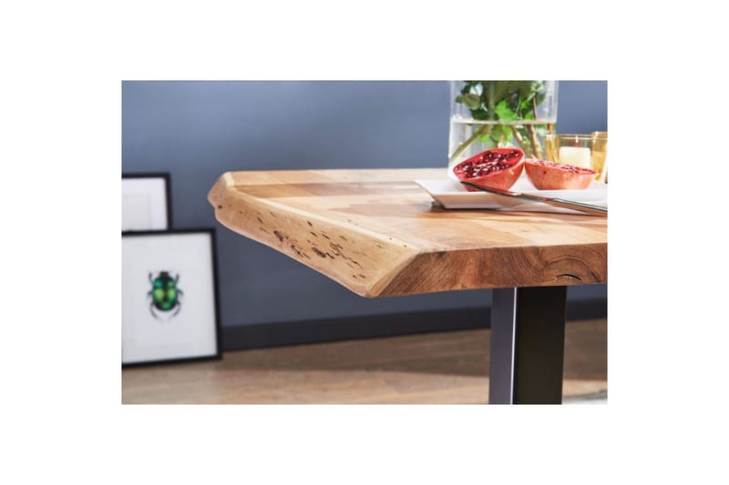 Ruokapöytä Wohnling Puureunainen täyspuu massiivisella metallijalalla, teollinen - Huonekalut - Pöytä & ruokailuryhmä - Ruokapöydät & keittiön pöydät