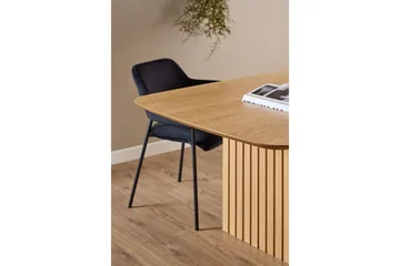Saku suuri suorakulmainen ruokapöytä 220 cm puu- ja tammijäljitelmäpinnalla - Beige - Huonekalut - Pöytä & ruokailuryhmä - Ruokapöydät & keittiön pöydät