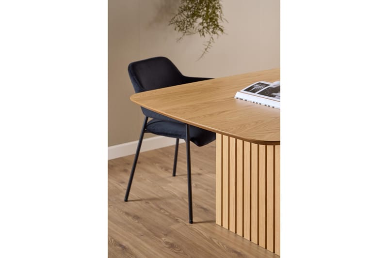 Saku suuri suorakulmainen ruokapöytä 220 cm puu- ja tammijäljitelmäpinnalla - Beige - Huonekalut - Pöytä & ruokailuryhmä - Ruokapöydät & keittiön pöydät