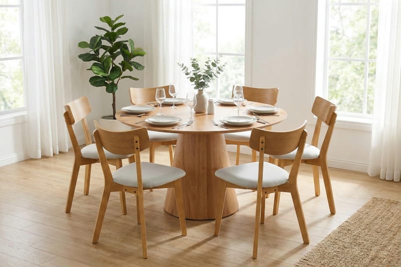 Siena-ruokailuryhmä 130 cm pyöreä, tammi, 6 Amelia-ruokailutuolia istuintyynyllä - Tammi/Beige - Huonekalut - Pöytä & ruokailuryhmä - Ruokailuryhmä