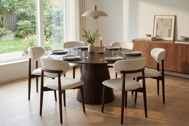 Siena-ruokailuryhmä pyöreä 150 cm savutammi, 6 Molly-ruokatuolia - Savutammi - Huonekalut - Pöytä & ruokailuryhmä - Ruokailuryhmä