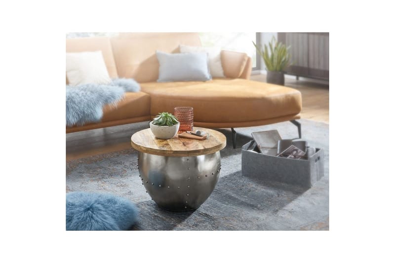 Sohvapöytä Wohnling Massiivipuu 60 cm Teollinen Nitottu Säilytystila - Huonekalut - Pöytä & ruokailuryhmä - Sohvapöytä