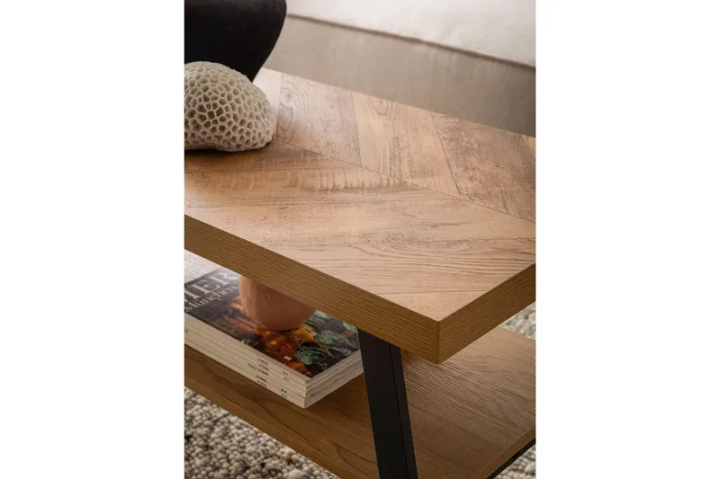 Sohvapöytä Wohnling Täyspuinen kalanruotokuvioinen säilytystila 100 cm - Huonekalut - Pöytä & ruokailuryhmä - Sohvapöytä