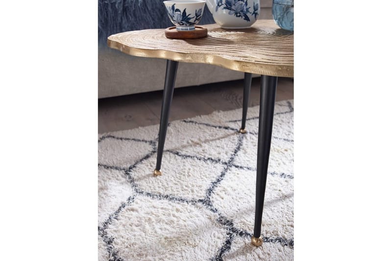 Sohvapöytä Wohnling Puuleikkuutyyli metalli modernilla metallijaloilla - Huonekalut - Pöytä & ruokailuryhmä - Sohvapöytä