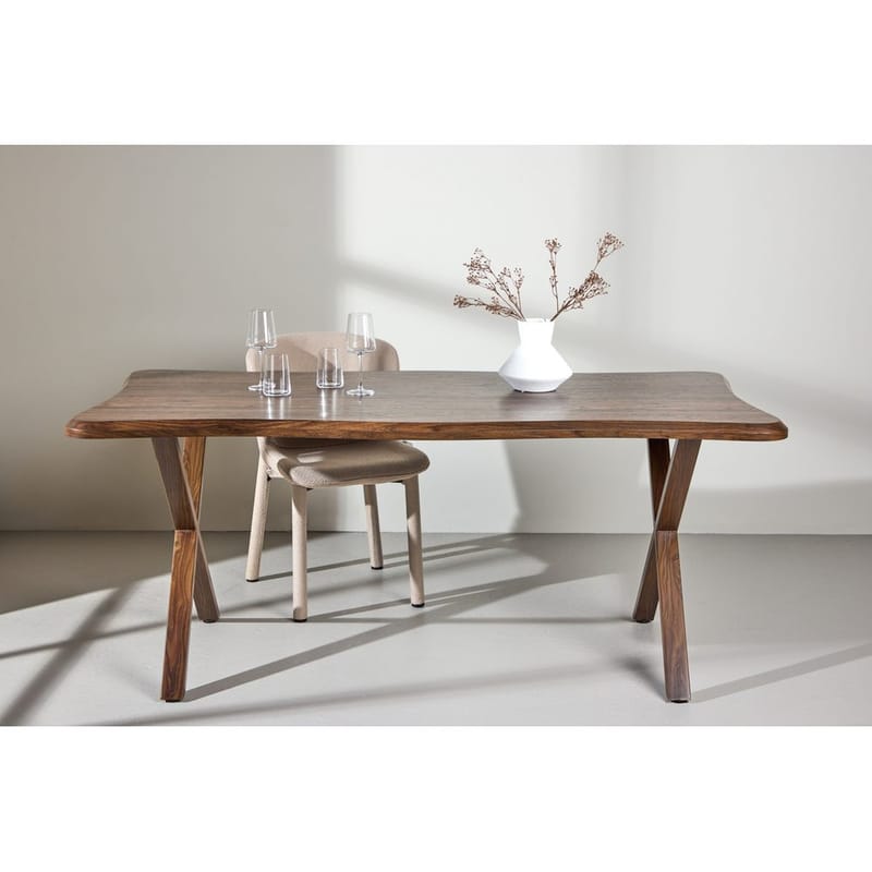 Suorakulmainen ruokapöytä Fiona - Huonekalut - Pöytä & ruokailuryhmä - Ruokapöydät & keittiön pöydät