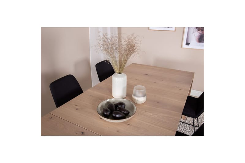 Suorakulmainen ruokaryhmä Slider, Muce - Huonekalut - Pöytä & ruokailuryhmä - Ruokailuryhmä