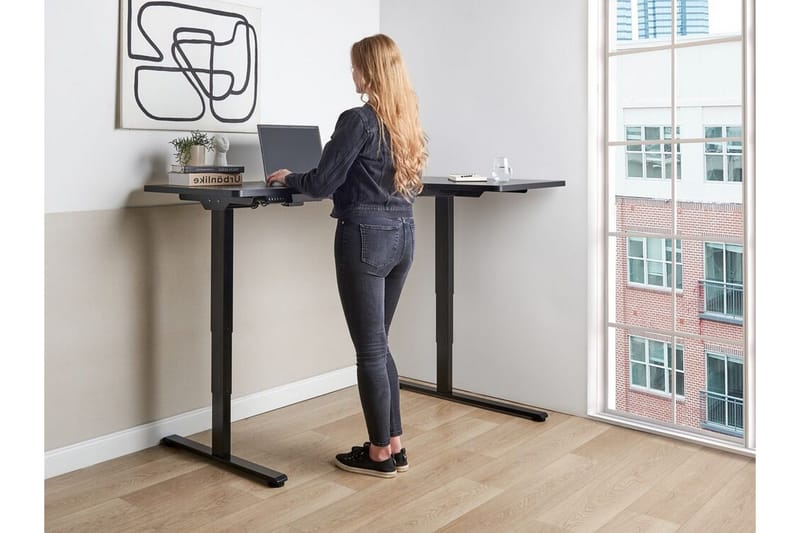 Bina Työpöytä 109x160 cm - Musta - Huonekalut - Pöytä & ruokailuryhmä - Työpöytä - Tietokonepöytä