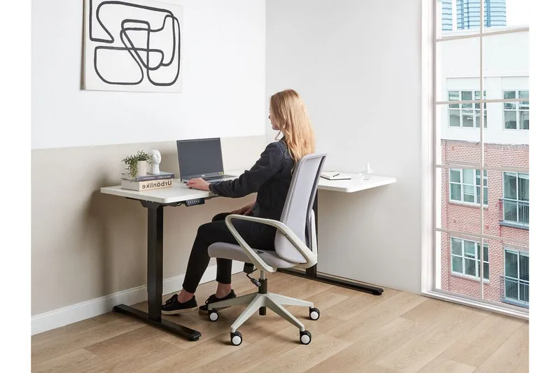 Bina Työpöytä 109x160 cm - Musta/Valkoinen - Huonekalut - Pöytä & ruokailuryhmä - Työpöytä - Tietokonepöytä